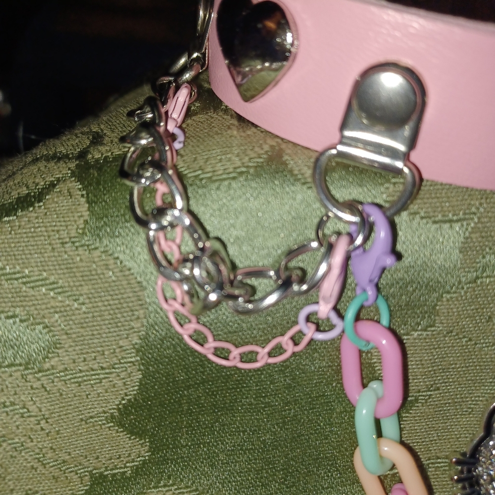 Edgy Pink Hello Kitty Choker - Picture 8 of 14